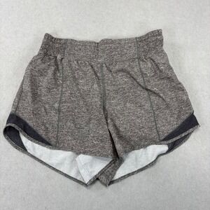 Lululemon womens size 8 Hotty Hot short lined heathered black *High-Rise Long 4"